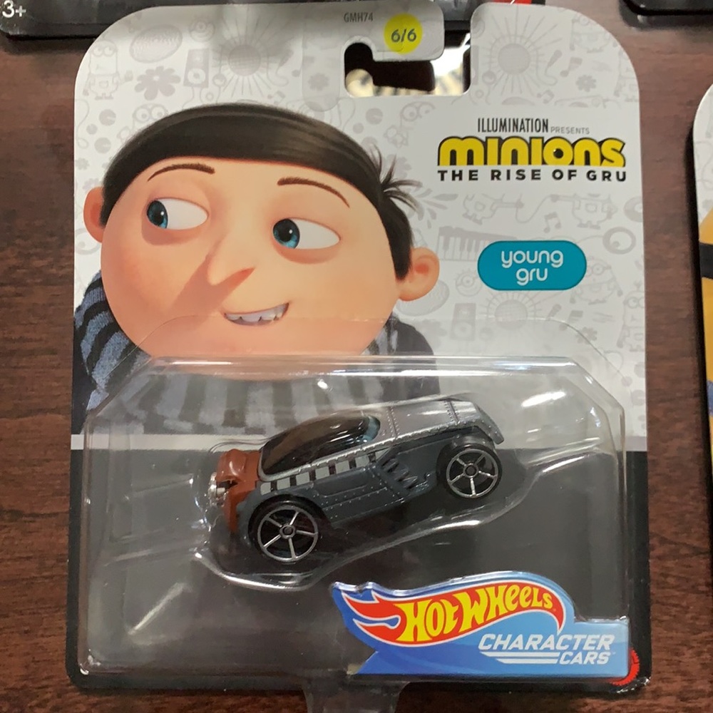 the rise of Gru,Carl Bob,Kevin Young Gru,Otto - Picture 2 of 6